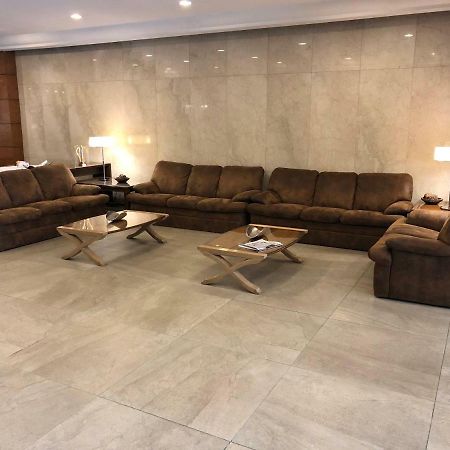 Crystal Palace Hotel モンテビデオ エクステリア 写真