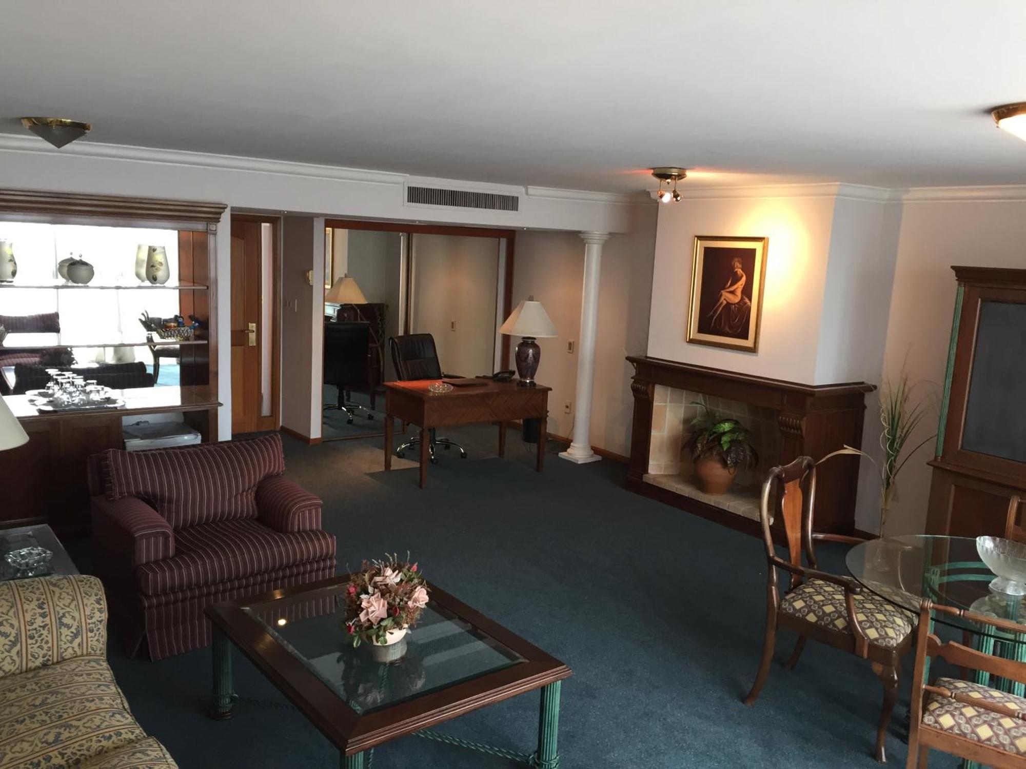 Crystal Palace Hotel モンテビデオ 部屋 写真